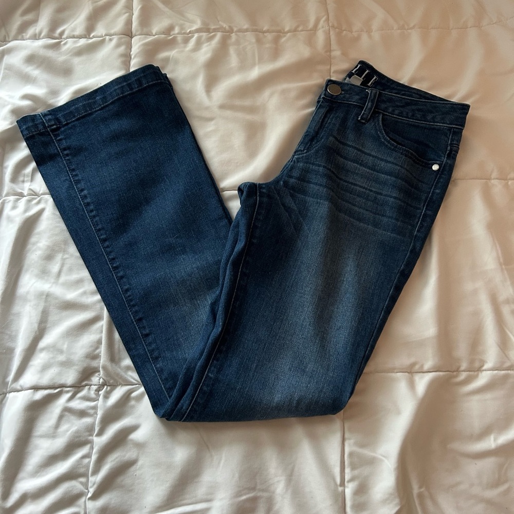 Elle Bellbottom jeans